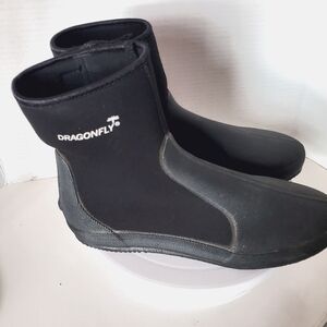 Dragonfly Black Unisex Scuba Paddling Boots Size 10?
